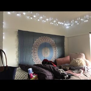 Urban Outfitter bedding set